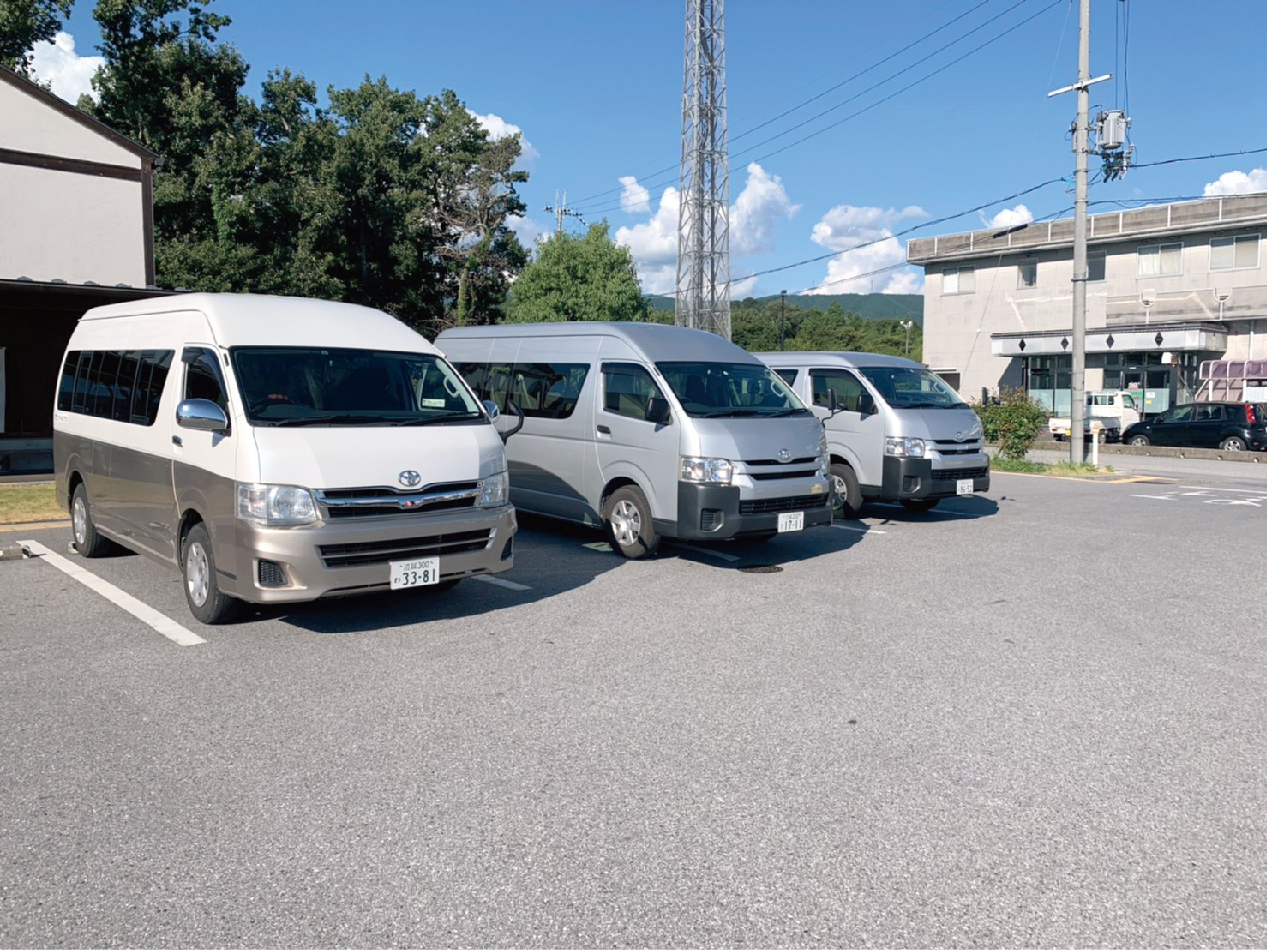 送迎車両
